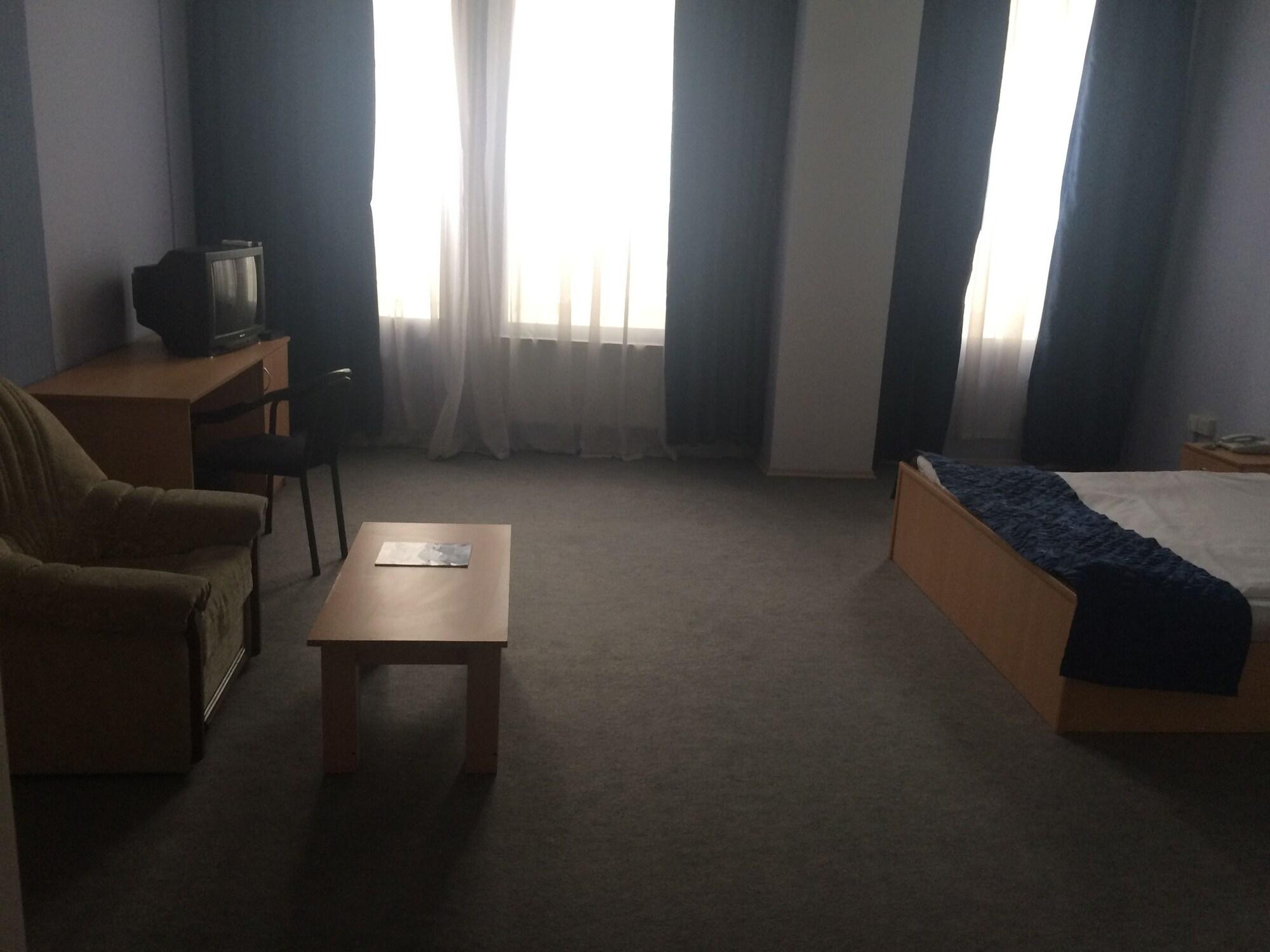 באקו Balion Hotel מראה חיצוני תמונה